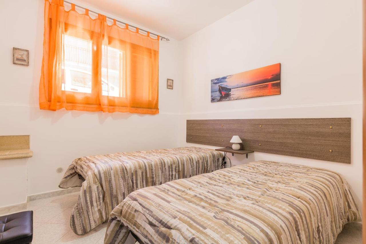 Anna'S House Near The Sandy Beach And With Wifi Avola Exterior foto